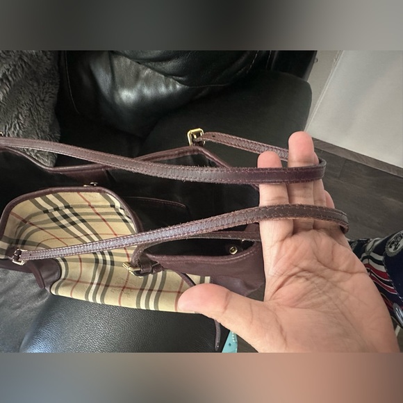 Authentic Burberry canterbury tote bag - Picture 7 of 14